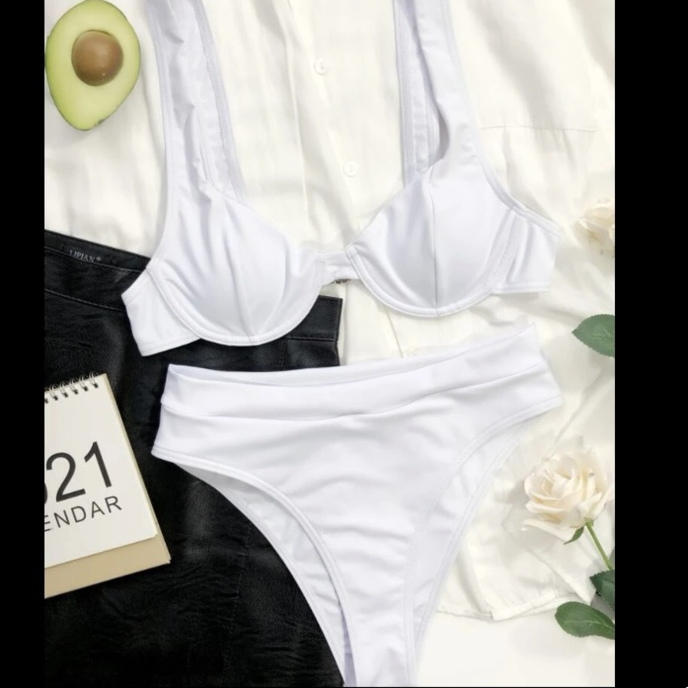 White Bikini set